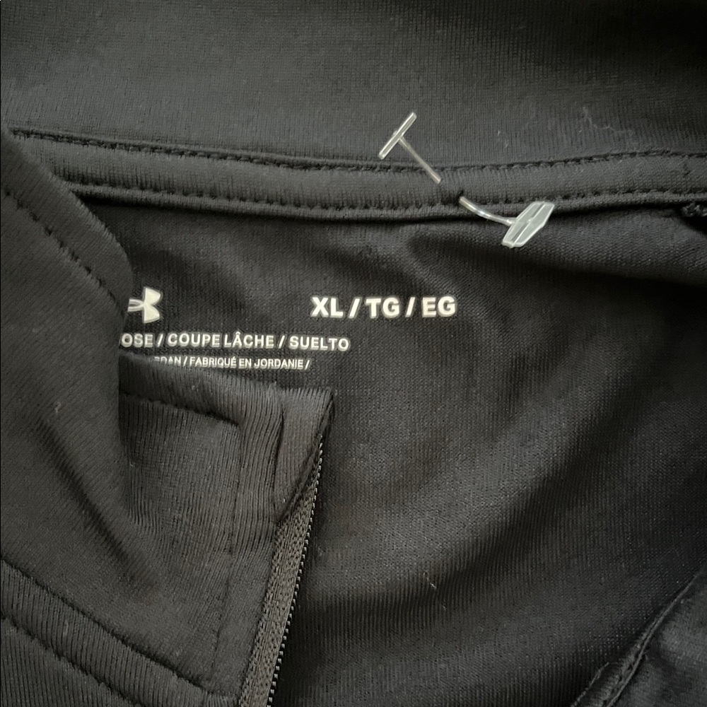 Under Armour Men's Black pullover with Neon Yellow Logo - Picture 4 of 5